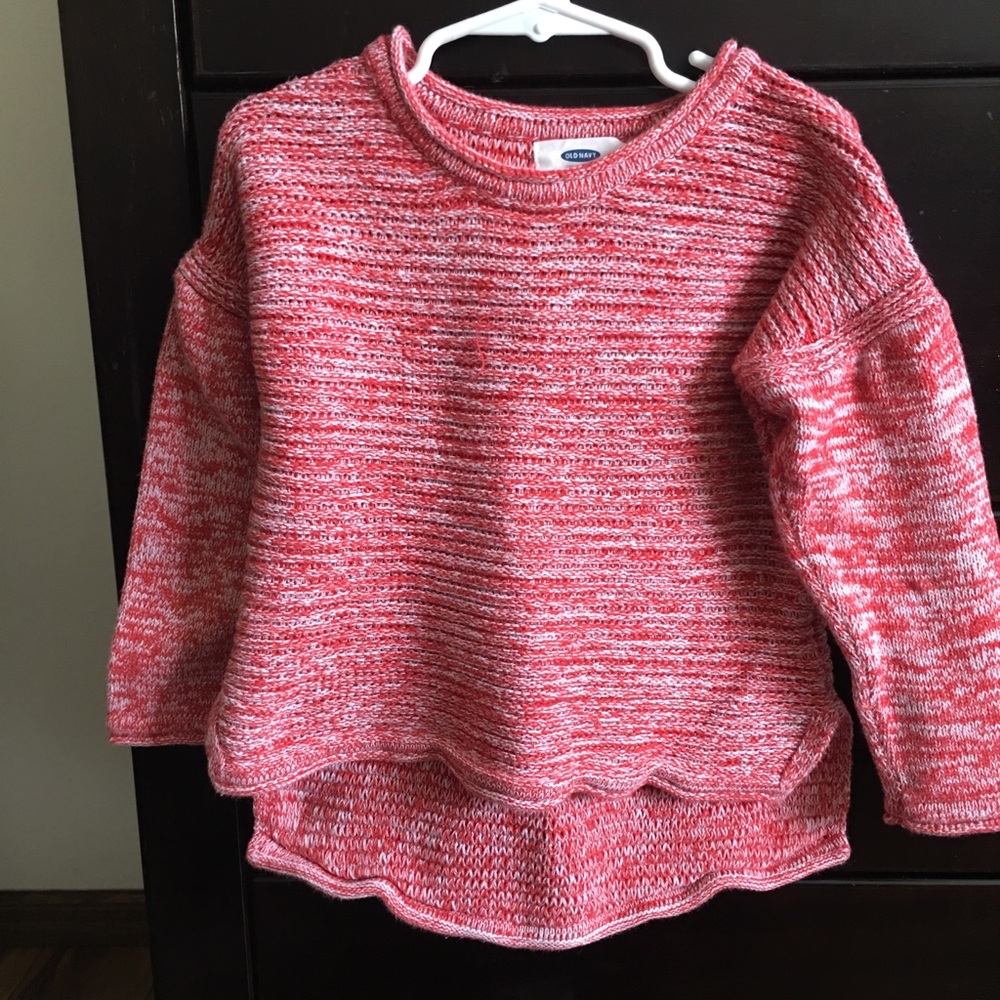 Girl’s Old Navy Red & White marble hi-low sweater